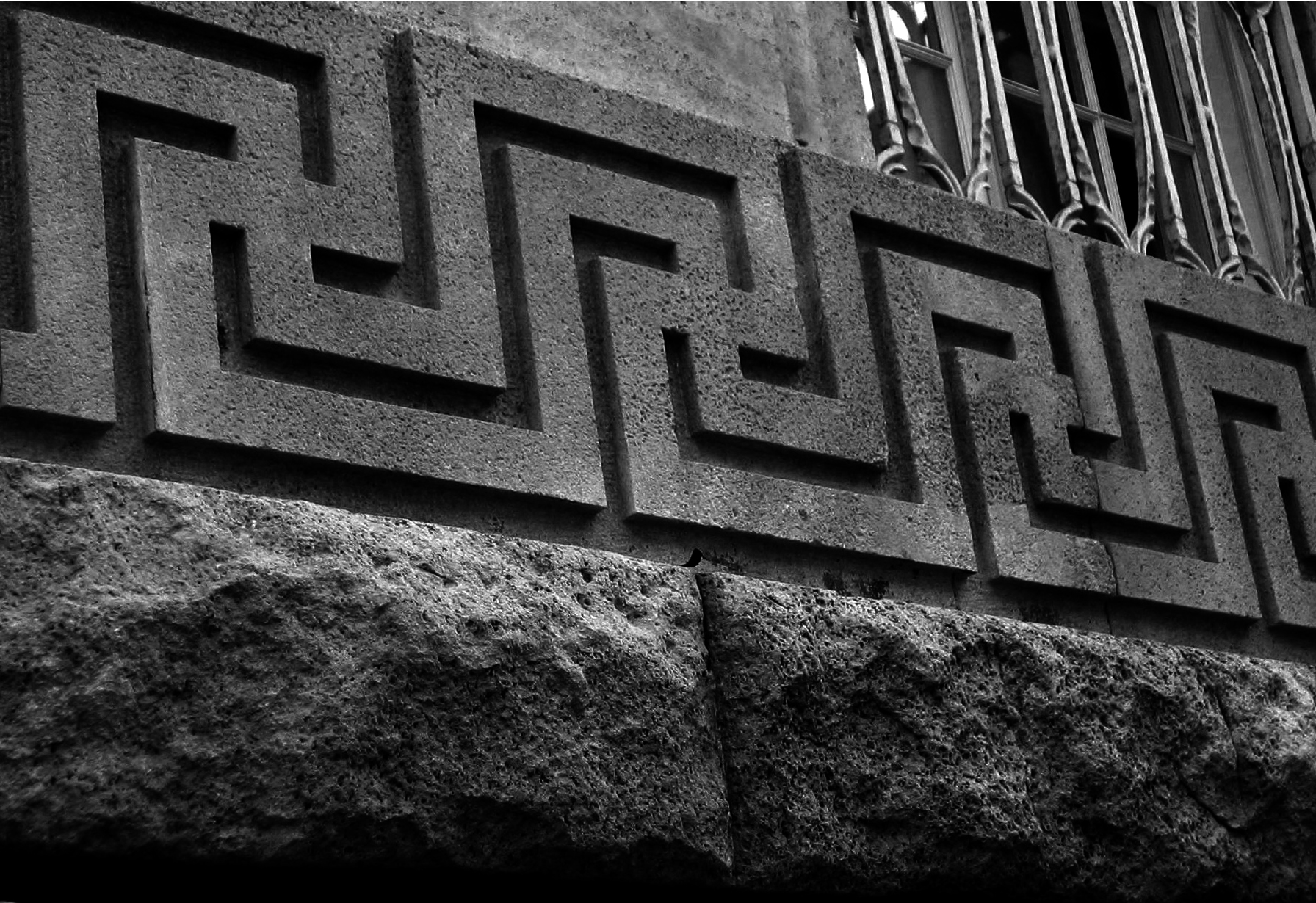 WIKTOR SKOK. PERMITED FORBIDDEN 2007